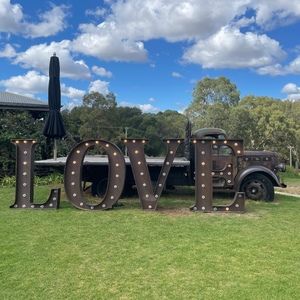 Meet your Posher, Glads